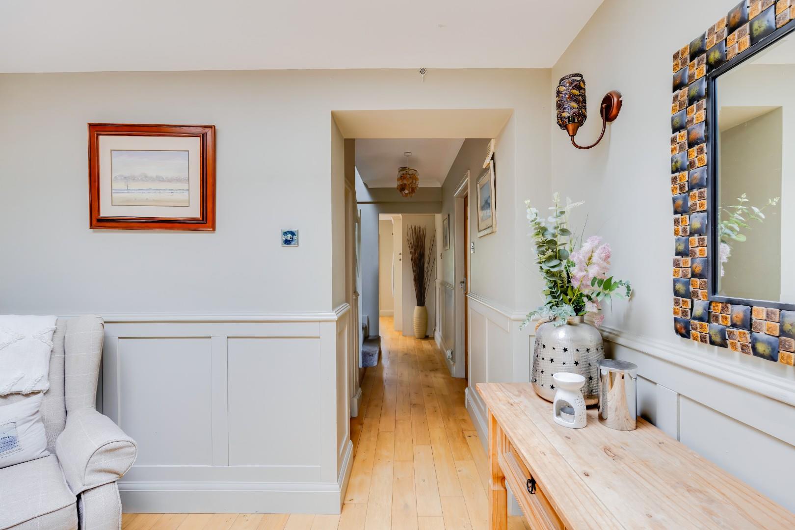 Robgill, Gwern Y Steeple Peterston-Super-Ely, Cardiff, South Glamorgan, CF5 6LG